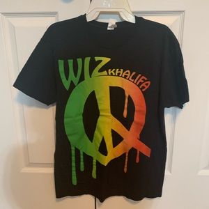 Wiz Khalifa black tshirt